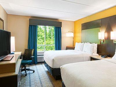 Crowne Plaza Shenandoah -