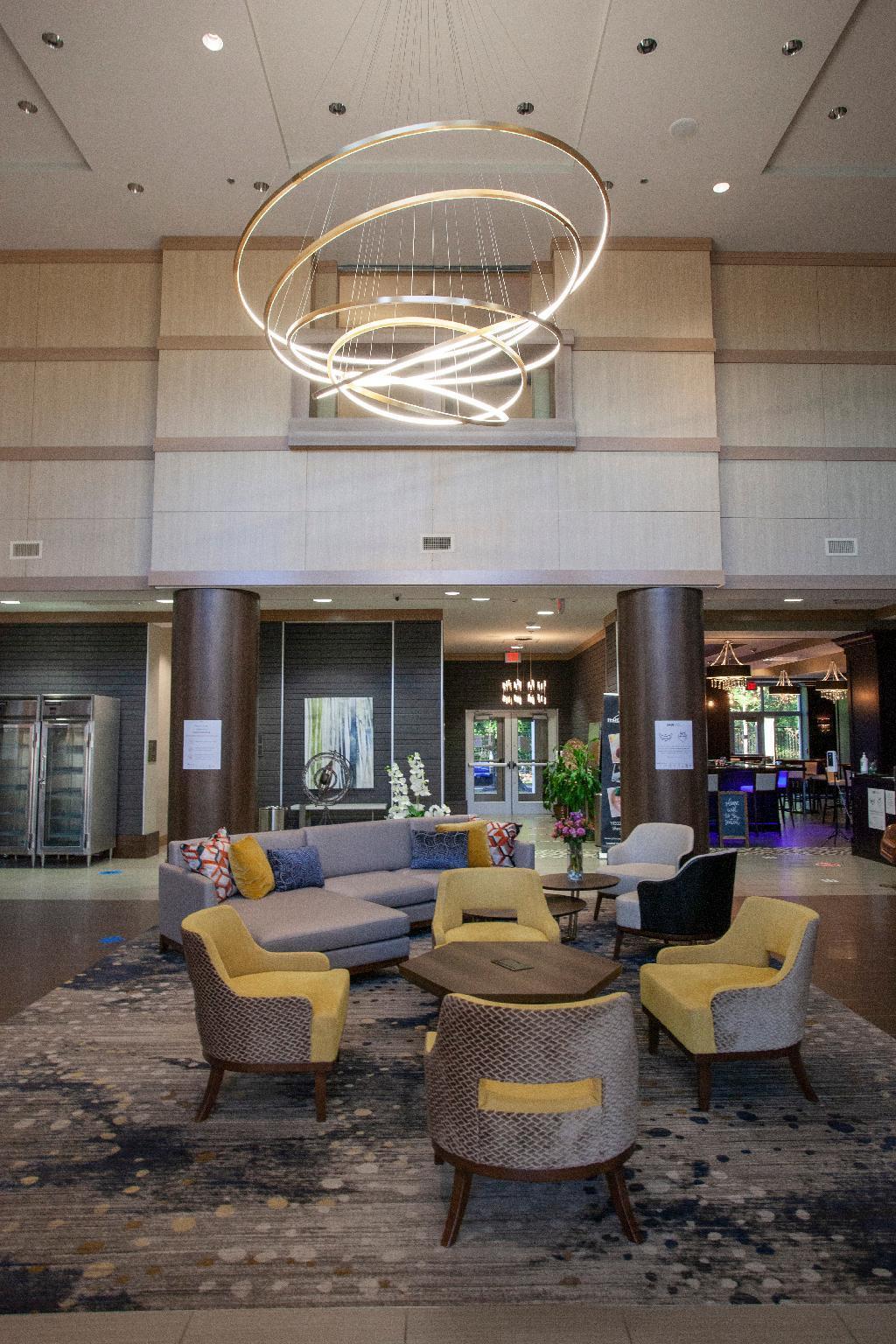 Crowne Plaza Shenandoah - 3*
