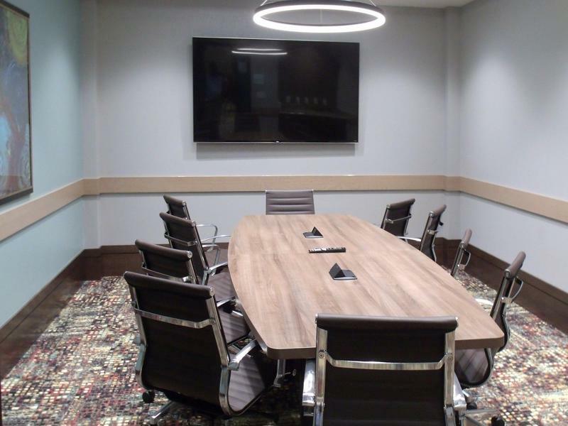Crowne Plaza Shenandoah - The Woodlands